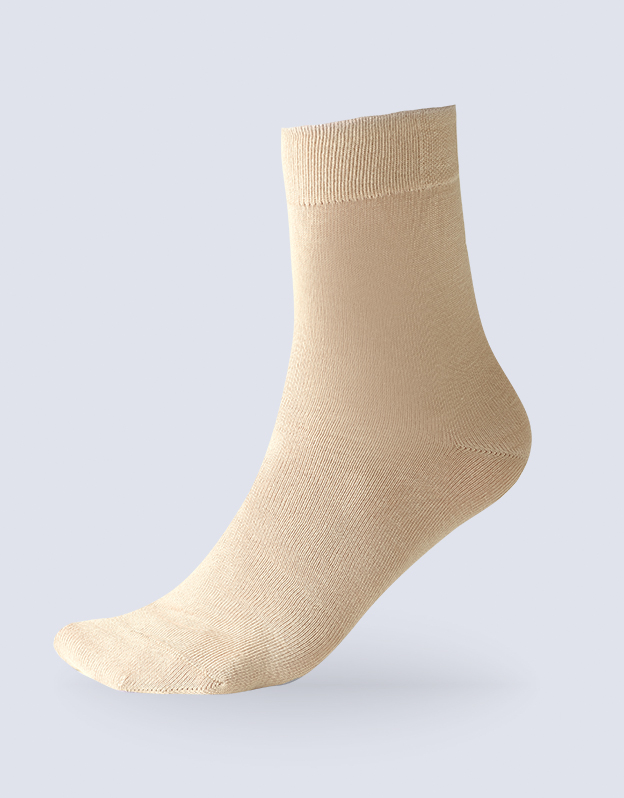 GINA dámské ponožky klasické, bezešvé, jednobarevné Bambusové ponožky 82000P  - koňak  44/47