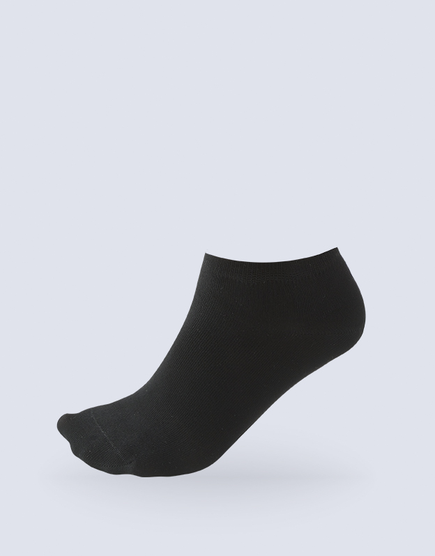 GINA dámské ponožky kotníčkové, bezešvé, jednobarevné Bambusové ponožky 82005P  - černá  35/38